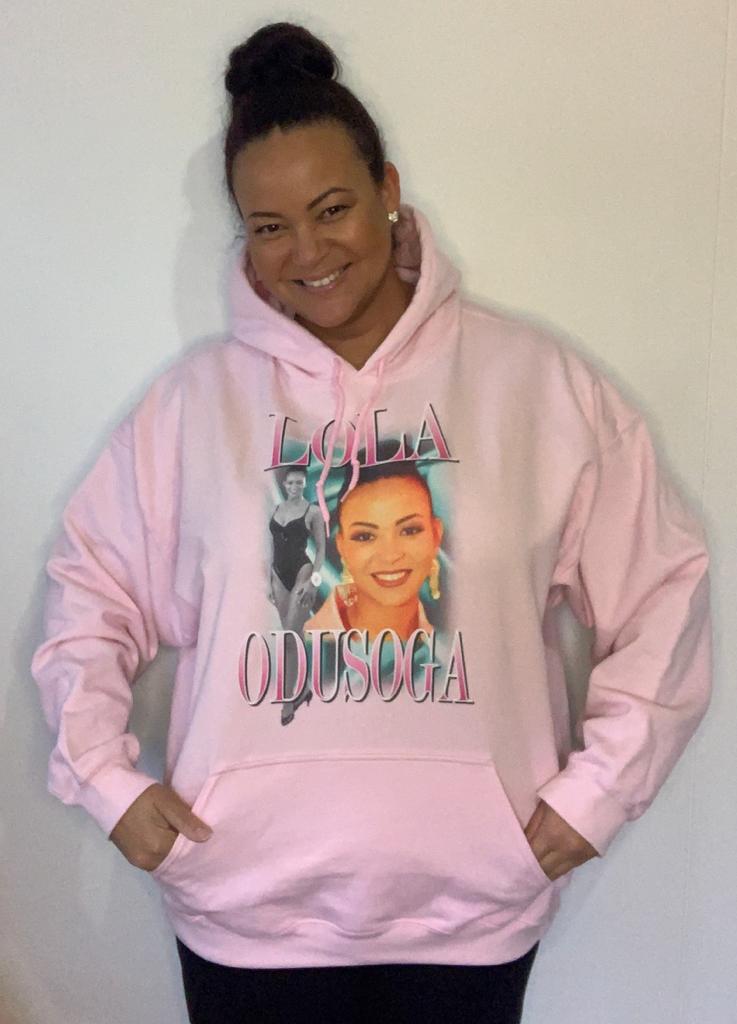 Lola Odusoga huppari