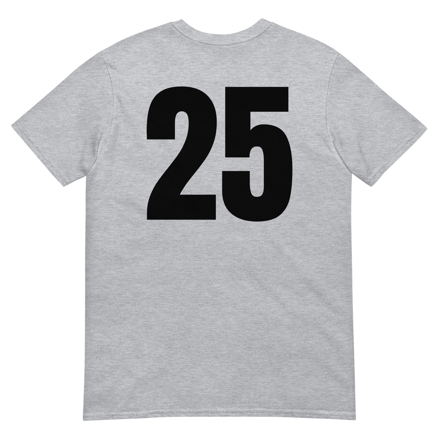 Numero 25 selässä t-paita