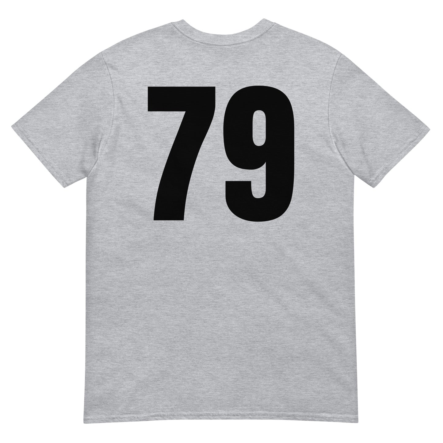 Numero 79 selässä t-paita