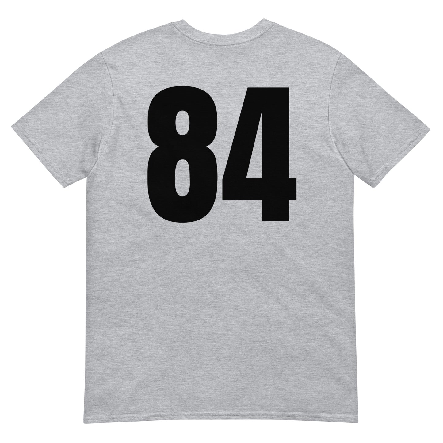 Numero 84 selässä t-paita