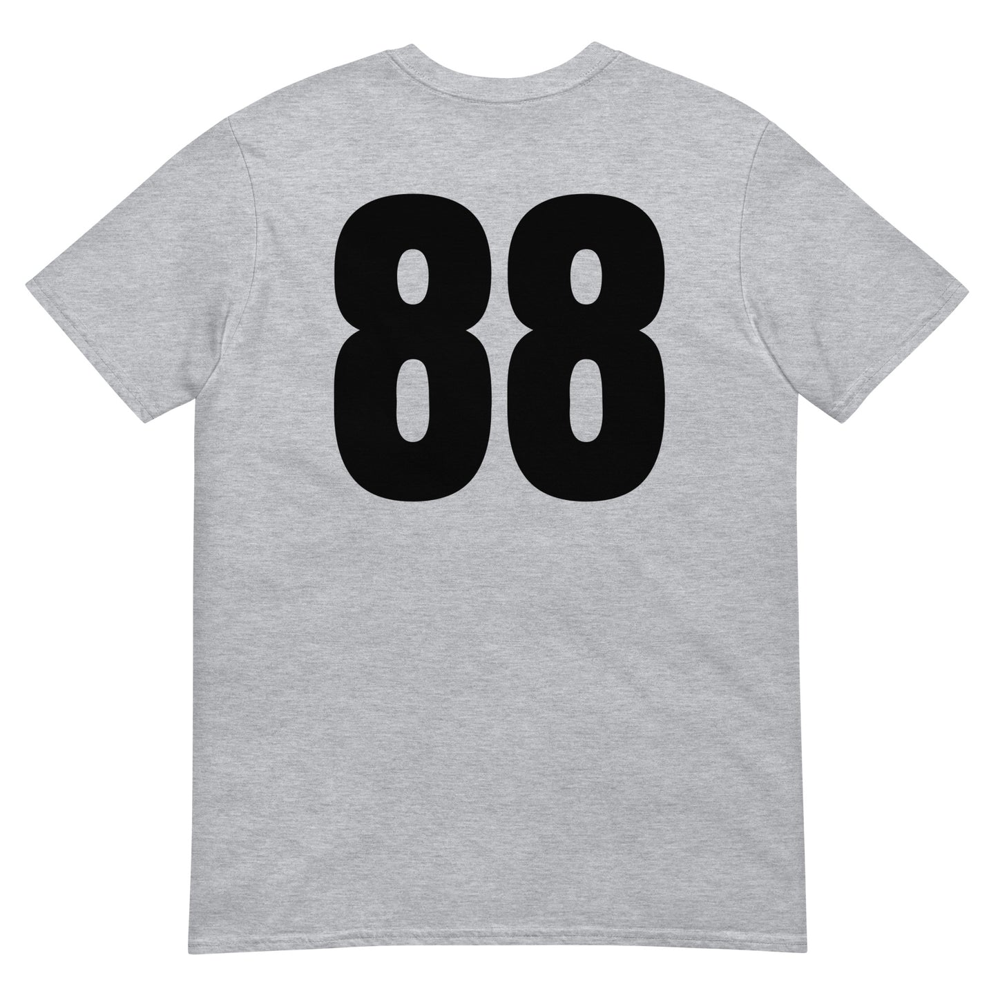 Numero 88 selässä t-paita