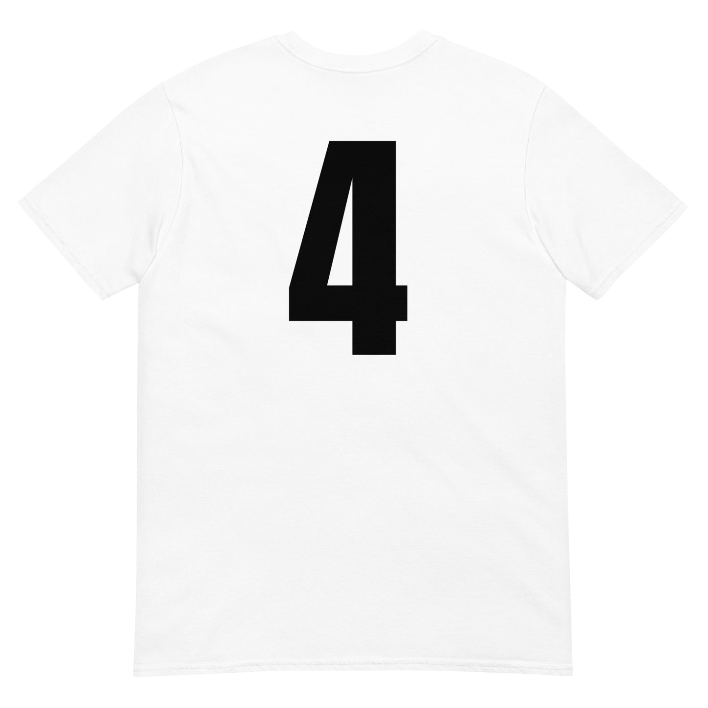 Numero 4 selässä t-paita