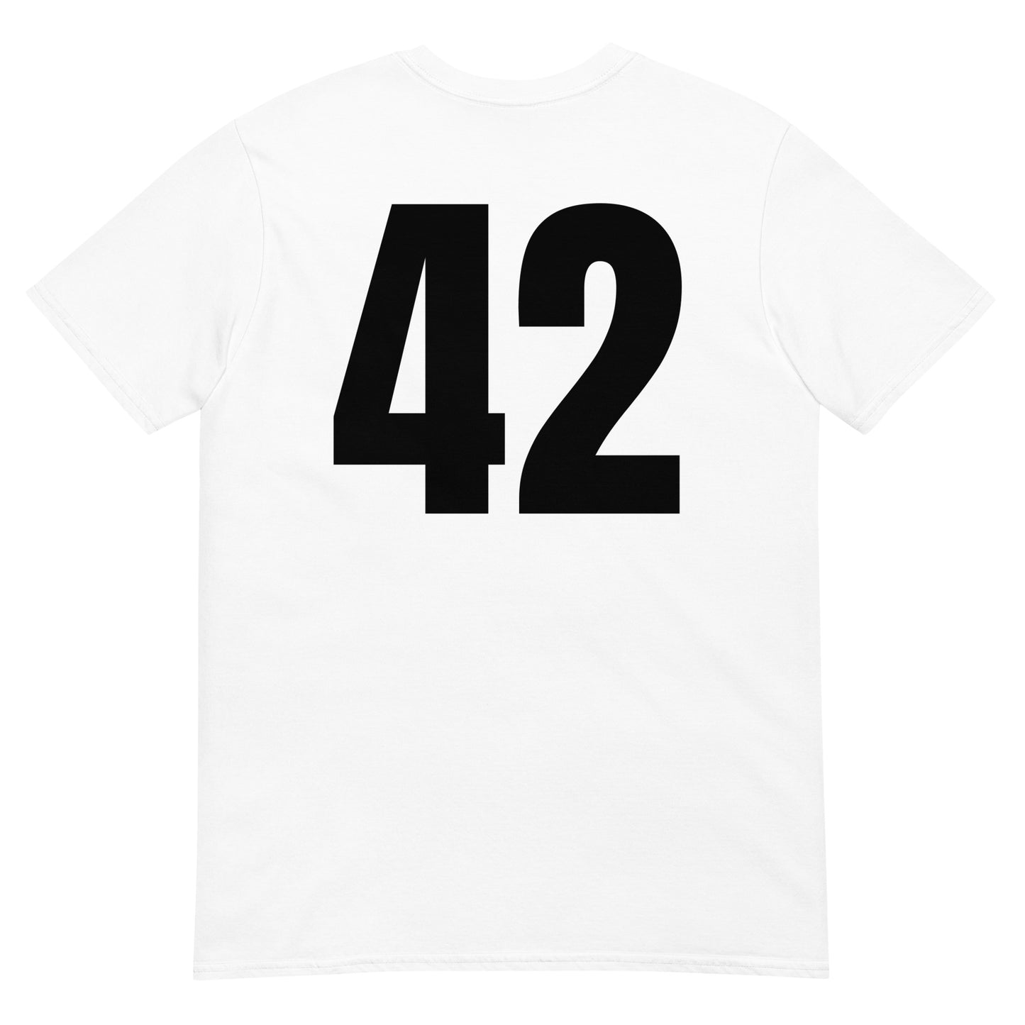 Numero 42 selässä t-paita