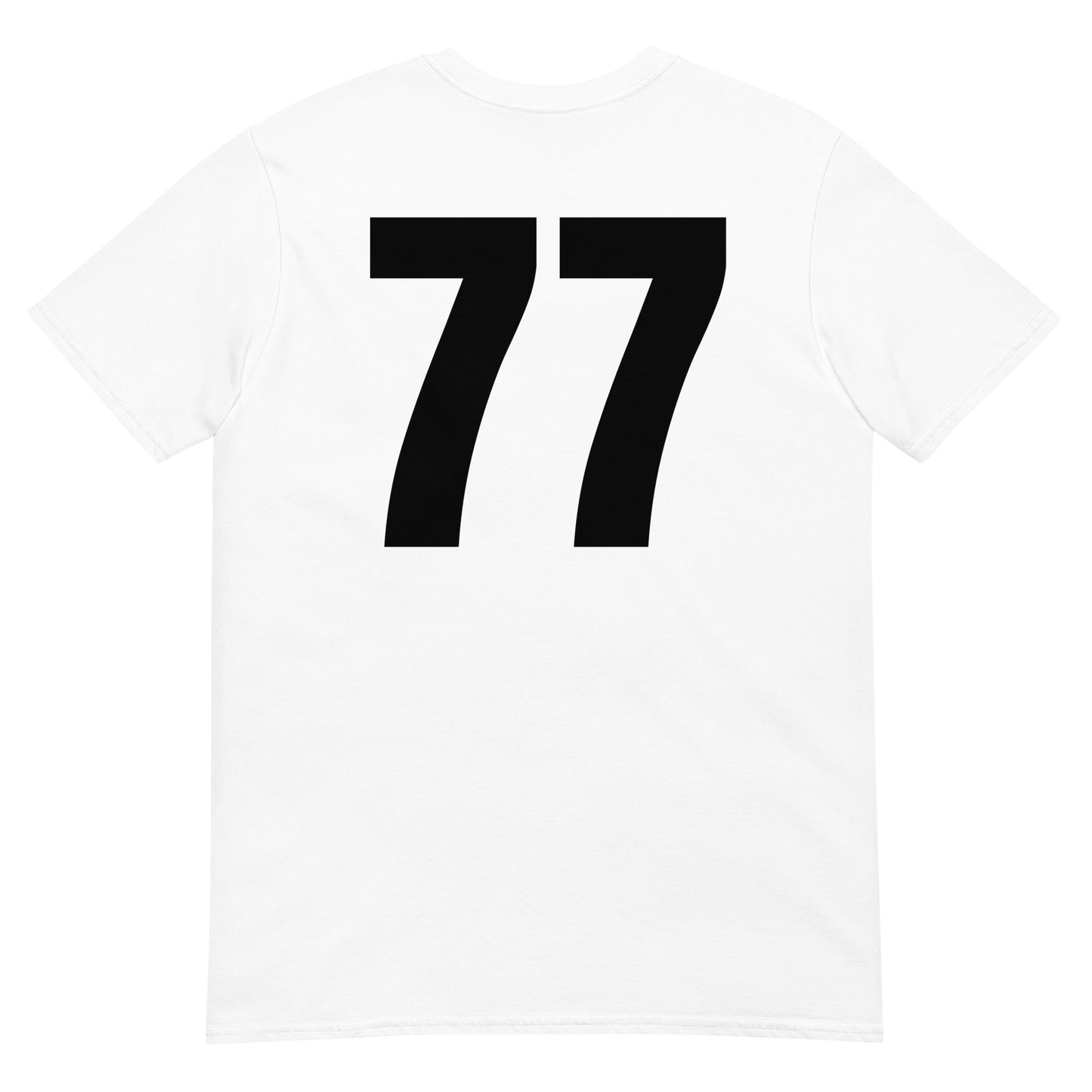 Numero 77 selässä t-paita