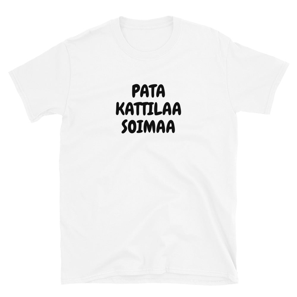 Pata kattilaa soimaa t-paita