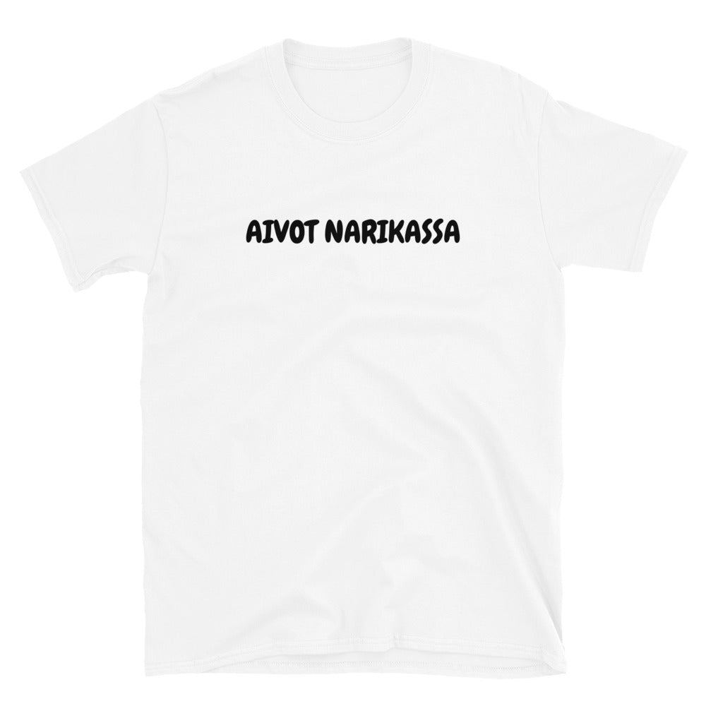 Aivot narikassa t-paita