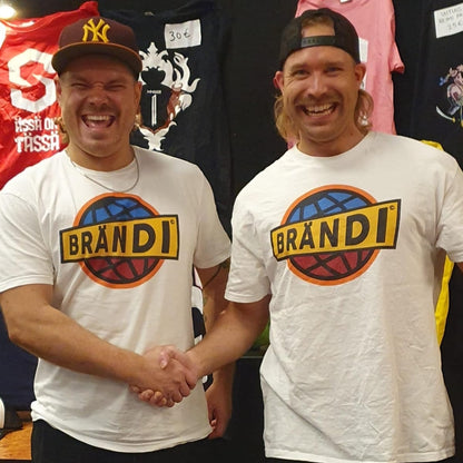 Brändi t-paita