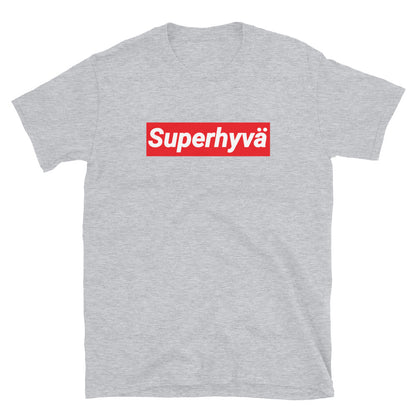 Superhyvä t-paita